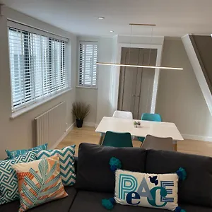  Apartment Lovely Modern In The Lanes United Kingdom